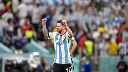 Dünya Kupası’nda bugün: Messi’li Arjantin için kader günü
