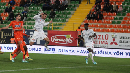 Sivasspor, Alanya’da 3 golle kazandı