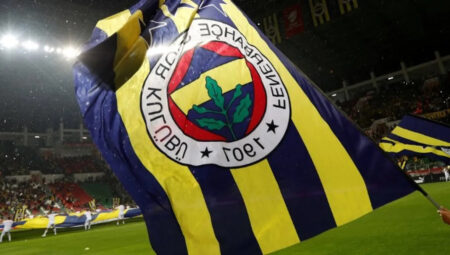 ‘Hükümet istifa’ tebligatlarına Fenerbahçe’den hukuki destek